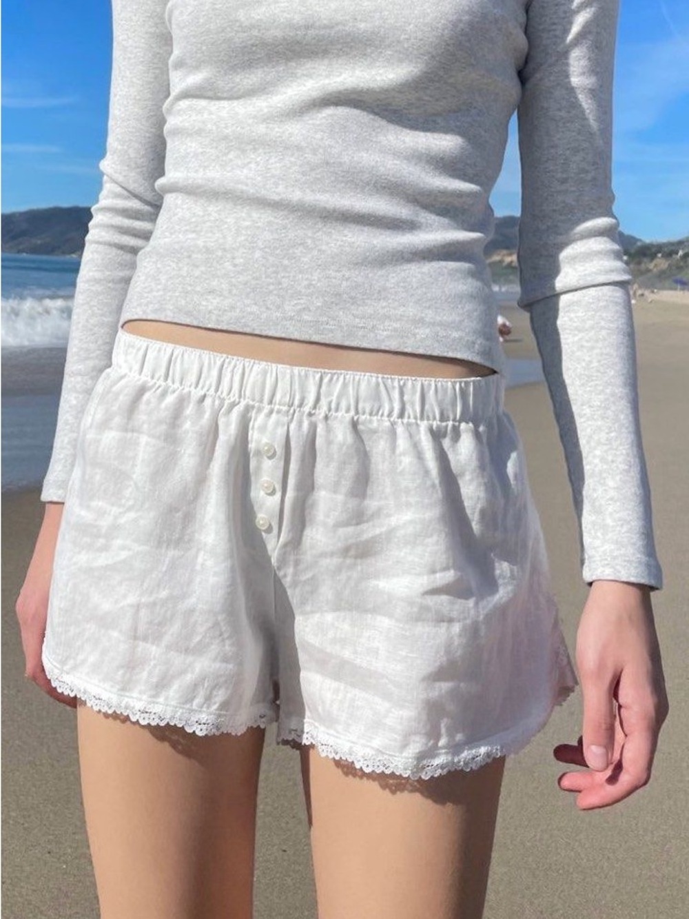 Brandy Melville Keira Linen Lace Shorts